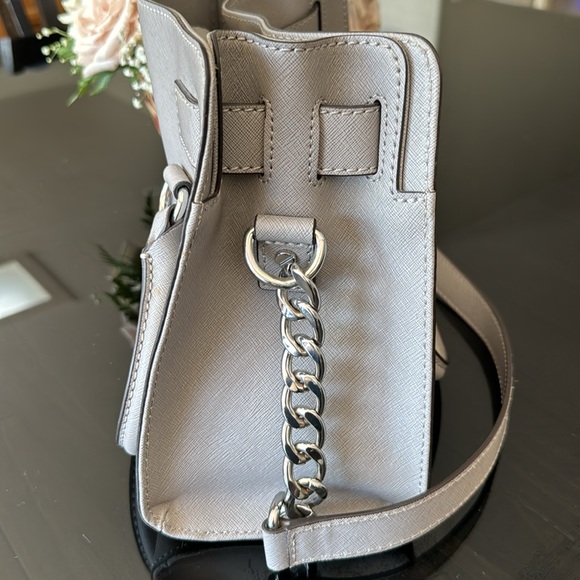 Michael Kors Hamilton Bag with Wallet - Picture 5 of 13